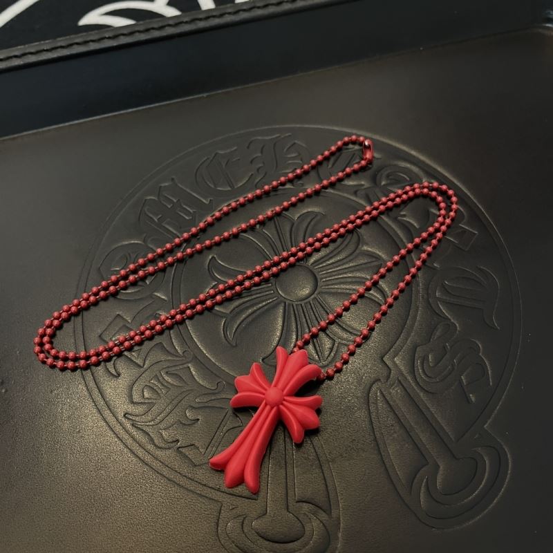 Ch*0me He**ts necklaces